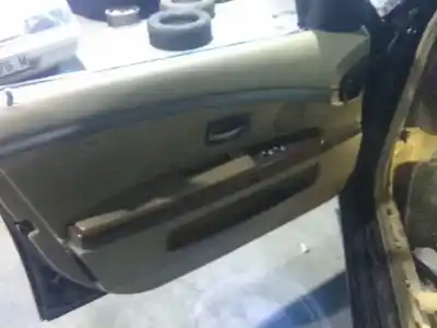 Veicolo di demolizione bmw serie 7 (e65/e66) 735i dell'anno 2002 alimentato n62b36