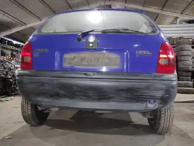 Sloopvoertuig opel corsa b base van het jaar 1997 aangedreven x12sz