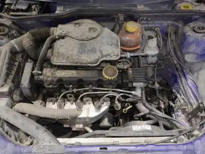 Sloopvoertuig opel corsa b base van het jaar 1997 aangedreven x12sz