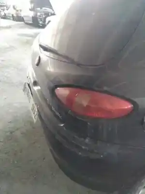 Veículo de Sucata alfa romeo 147 (190) 1.6 16v cat do ano 2001 alimentado ar32104