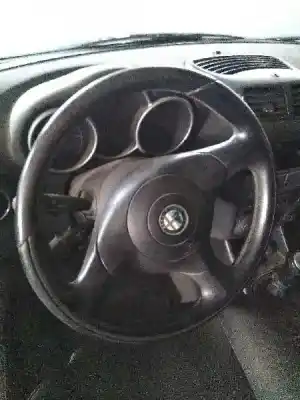 Veículo de Sucata alfa romeo 147 (190) 1.6 16v cat do ano 2001 alimentado ar32104