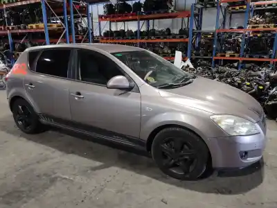 Scrapping Vehicle KIA CEED Concept 116 CV / 85 KW of the year 2007 powered D4FB