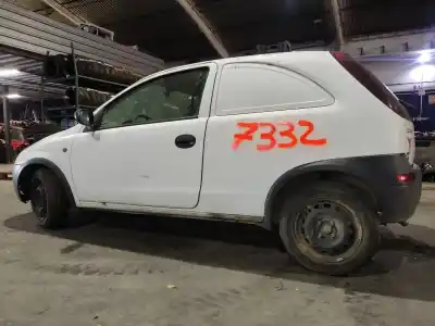 Sloopvoertuig opel corsa c furgoneta/hatchback (x01) 1.7 di 16v (f08, w5l) van het jaar 2003 aangedreven y17dtl