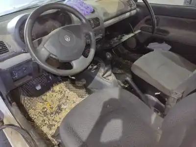 Утилизация автомобиля renault clio ii fase ii (b/cb0) base authentique года 2007 питание k9k v7
