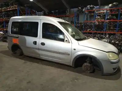 Scrapping Vehicle opel combo familiar of the year 2003 powered y17dt