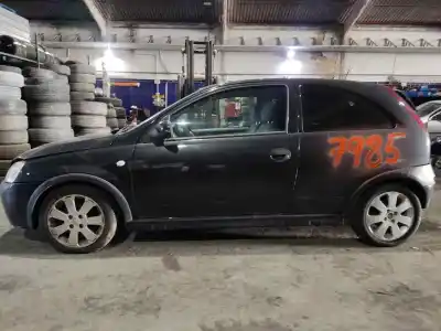 Scrapping Vehicle opel corsa c furgoneta/hatchback (x01) 1.7 di 16v (f08, w5l) of the year 2003 powered y17dtl