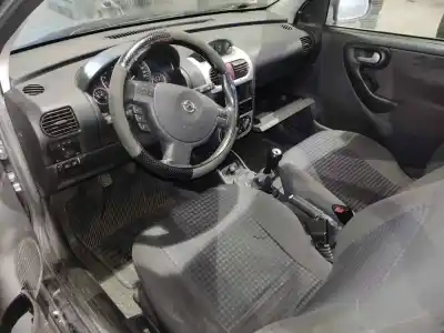 Scrapping Vehicle opel corsa c furgoneta/hatchback (x01) 1.7 di 16v (f08, w5l) of the year 2003 powered y17dtl
