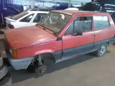 Sloopvoertuig fiat panda (169) fiat panda van het jaar 2001 aangedreven 
