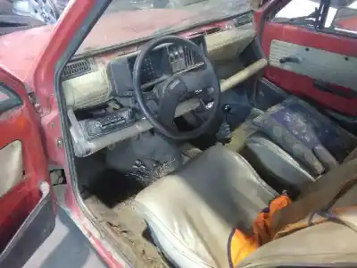 Sloopvoertuig fiat panda (169) fiat panda van het jaar 2001 aangedreven 