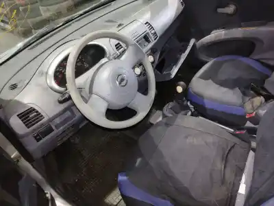 Veicolo di demolizione nissan micra (k12e) acenta dell'anno 2003 alimentato cr12