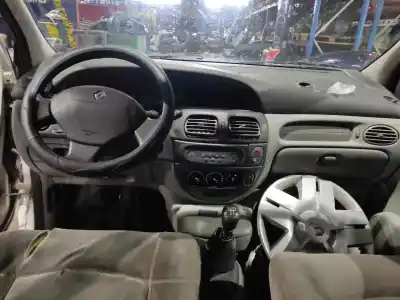 Здавання транспортного засобу renault megane i scenic (ja0) 1.9 dti diesel cat 98 cv / 72 kw року 2003 потужний f9q k7