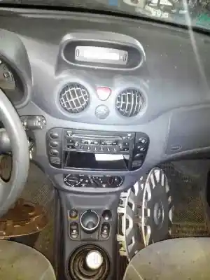 Здавання транспортного засобу citroen c3 pluriel 1.4 року 2003 потужний kfvtu3jp