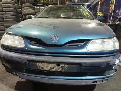 Veicolo di demolizione RENAULT LAGUNA (B56) 2.0 Anade dell'anno 1995 alimentato F3R