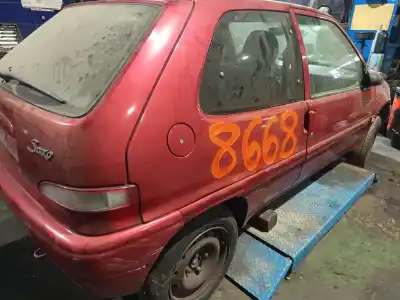 Veículo de Sucata citroen saxo 1.1 sx do ano 2001 alimentado hfx