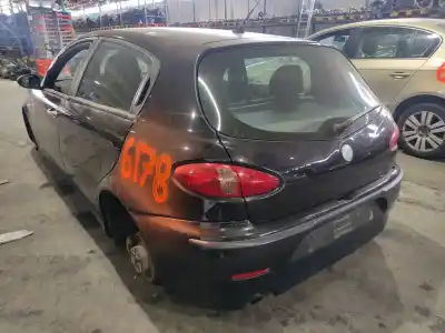 Veicolo di demolizione alfa romeo 147 (190) 1.9 jtd distinctive dell'anno 2003 alimentato 937a2000