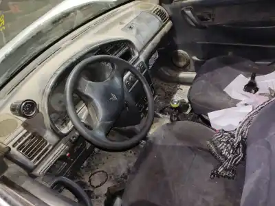 Veículo de Sucata citroen berlingo 1.9 d multispace do ano 2002 alimentado wjy