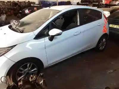 Veículo de Sucata ford fiesta (cb1) ambiente do ano 2016 alimentado hujb