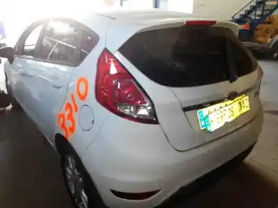 Veículo de Sucata ford fiesta (cb1) ambiente do ano 2016 alimentado hujb