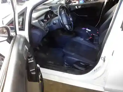 Veículo de Sucata ford fiesta (cb1) ambiente do ano 2016 alimentado hujb