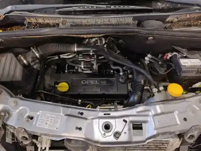 Veicolo di demolizione opel meriva cosmo dell'anno 2001 alimentato y17dt