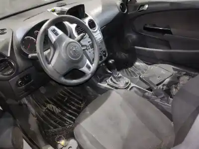 Veículo de Sucata opel corsa d ´´111 years´´ do ano 2012 alimentado a13dtc