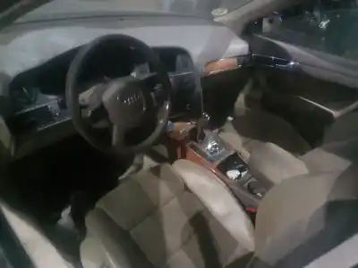 Sloopvoertuig audi a6 berlina (4f2) 3.2 fsi van het jaar 2004 aangedreven auk