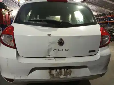 Veículo de Sucata renault clio iii authentique do ano 2014 alimentado k9k67