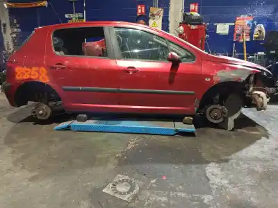 Здавання транспортного засобу peugeot 307 (s1) xr року 2003 потужний rhy