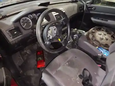 Здавання транспортного засобу peugeot 307 (s1) xr року 2003 потужний rhy