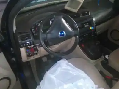 Scrapping Vehicle fiat croma (194_) 1.9 d multijet (194axc1b 194axc12) of the year 2001 powered 939a2000