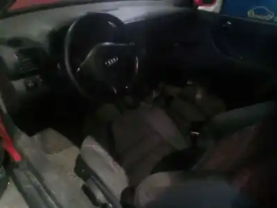 Здавання транспортного засобу audi a3 (8l) 1.6 ambiente року 2004 потужний 