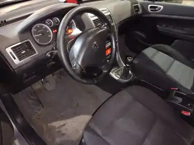 Здавання транспортного засобу peugeot 307 (s1) xsi року 2002 потужний rhs