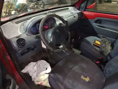 Здавання транспортного засобу renault kangoo (f/kc0) alize 64 cv / 47 kw року 2001 потужний f8q k6