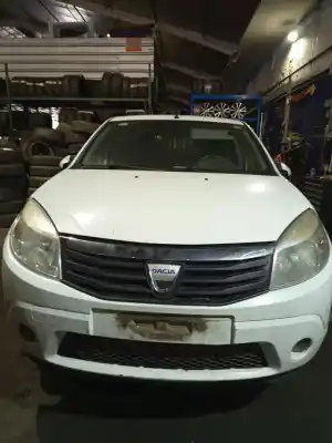 Veicolo di demolizione dacia sandero ambiance dell'anno 2011 alimentato k9k e8