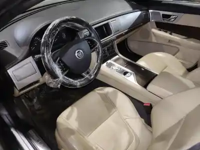 Veículo de Sucata jaguar xf 3.0 v6 diesel cat do ano 2012 alimentado 306dt
