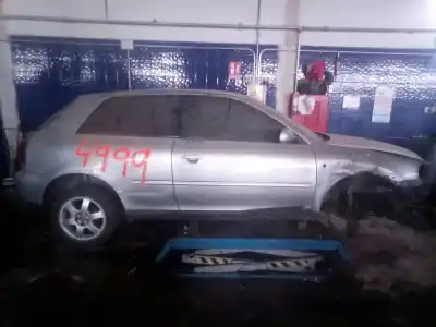 Здавання транспортного засобу audi a3 (8l1) 1.8 року 1998 потужний agn