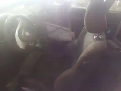 Scrapping Vehicle bmw 3 compact (e46) 320 td of the year 2004 powered 204d4