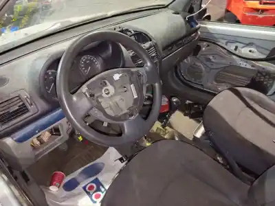 Scrapping Vehicle renault clio ii fase ii (b/cb0) authentique of the year 2004 powered k9k b7