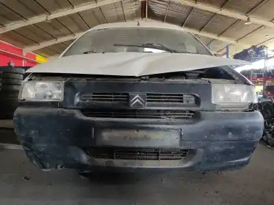 Veículo de Sucata CITROEN JUMPY Combi Confort (5/6 plazas) do ano 2000 alimentado WJZ