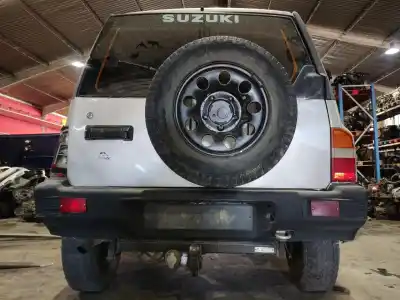 Veículo de Sucata suzuki vitara se/sv (et) 2.0 hdi largo lujo do ano 2004 alimentado rhp
