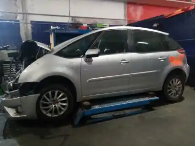 Scrapping Vehicle citroen c4 picasso i monospace (ud_) 1.6 hdi of the year 2009 powered 9hz