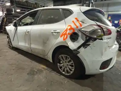 Veículo de Sucata kia ceed (jd) 1.4 concept do ano 2016 alimentado 4fc