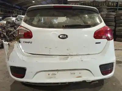Veículo de Sucata kia ceed (jd) 1.4 concept do ano 2016 alimentado 4fc
