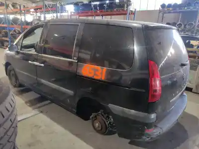 Veículo de Sucata peugeot 807 pullman do ano 2003 alimentado kfw