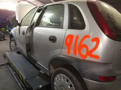 Sloopvoertuig opel combo familiar van het jaar 2002 aangedreven y17dtl