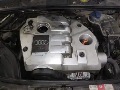 Scrapping Vehicle audi a4 b6 (8e2) 1.9 tdi of the year 2004 powered awx