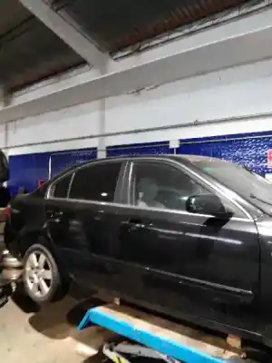 Scrapping Vehicle kia magentis concept of the year 2001 powered d4ea