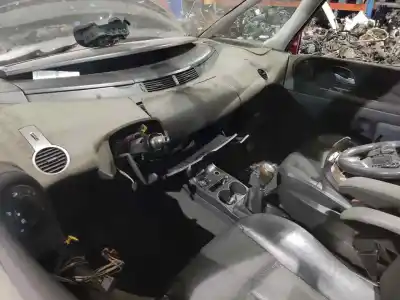 Здавання транспортного засобу renault espace iv (jk0) grand espace expression року 2005 потужний g9t j7
