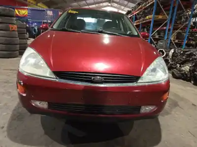 Veicolo di demolizione FORD FOCUS BERLINA (CAK)  dell'anno 1999 alimentato FYDA