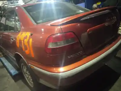 Здавання транспортного засобу VOLVO S40 BERLINA  року 1999 потужний B4194T